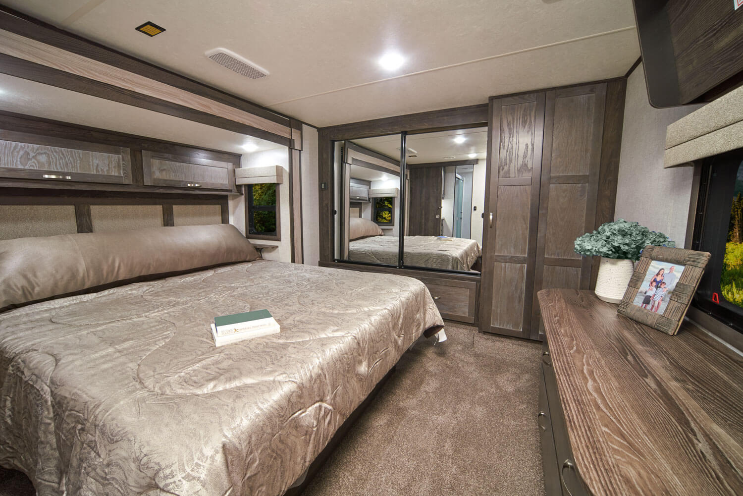 2020 Mesa Ridge fifth wheels and travel trailers